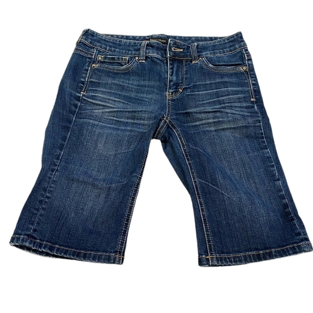 WHITE House Black Market Bermuda Short Blue Jeans - Size 00 -